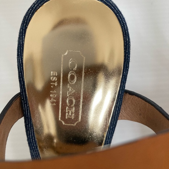 Coach Dani Heels Q1862 - size 8 - Picture 4 of 11